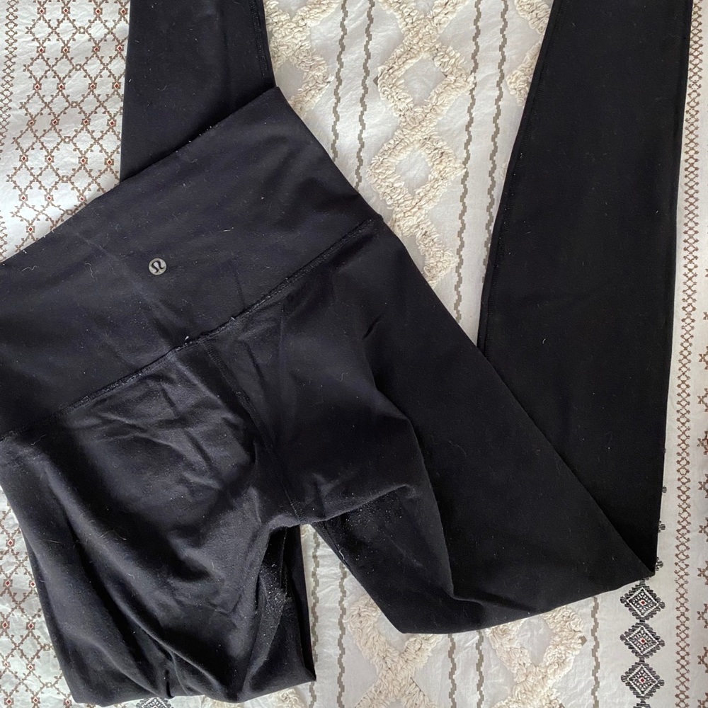 Black Lululemon Align Legging